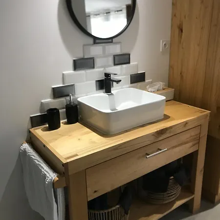 Petite Maison Apartment *